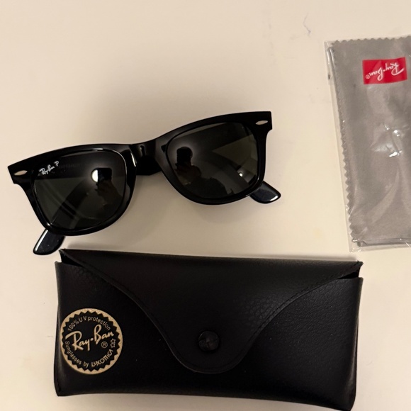 Rayban Wayfarer - Picture 3 of 4